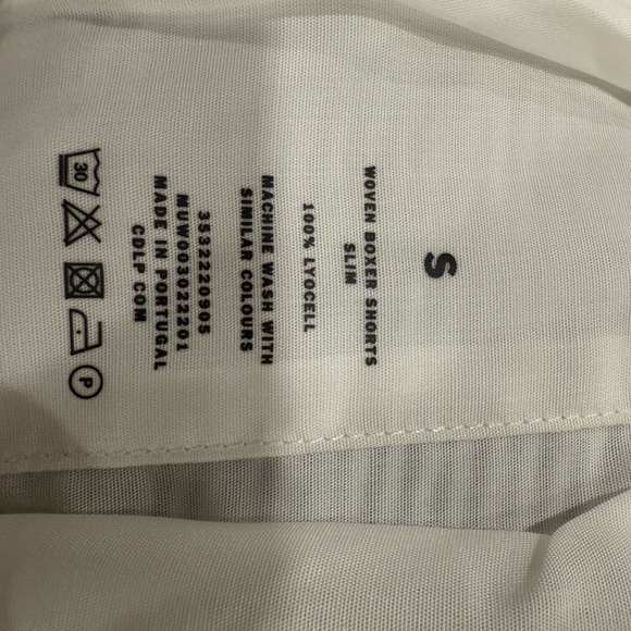 CDLP Woven Boxer Shorts Slim
White 
$85
Made of a soft TenceL Sz S - Picture 13 of 16